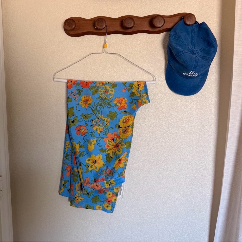 vintage 100% silk floral pants - Picture 2 of 5